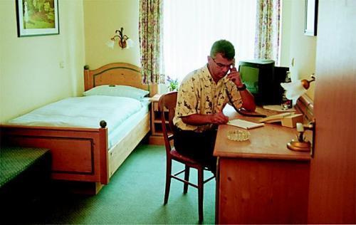 Hotel Am Suedring Мемминген Номер фото